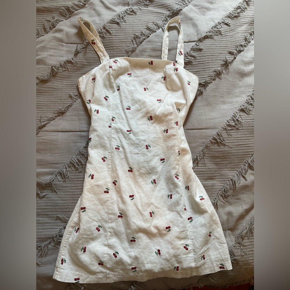 Cherry dress 🍒